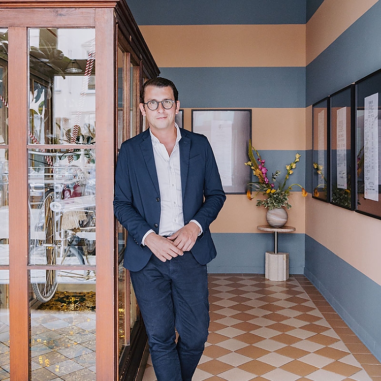 Innenarchitekt und Architekt Fabian Freytag. Foto: Khuong Nguyen, Kozy Studio Berlin