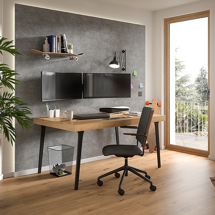 Das nüchterne Home-Office erhält mit dem Wandpaneel in 