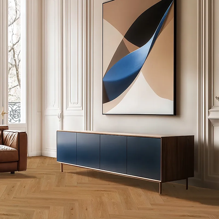 Feine Eleganz trifft auf klassische Raumarchitektur: Das Fischgrät-Dekor 