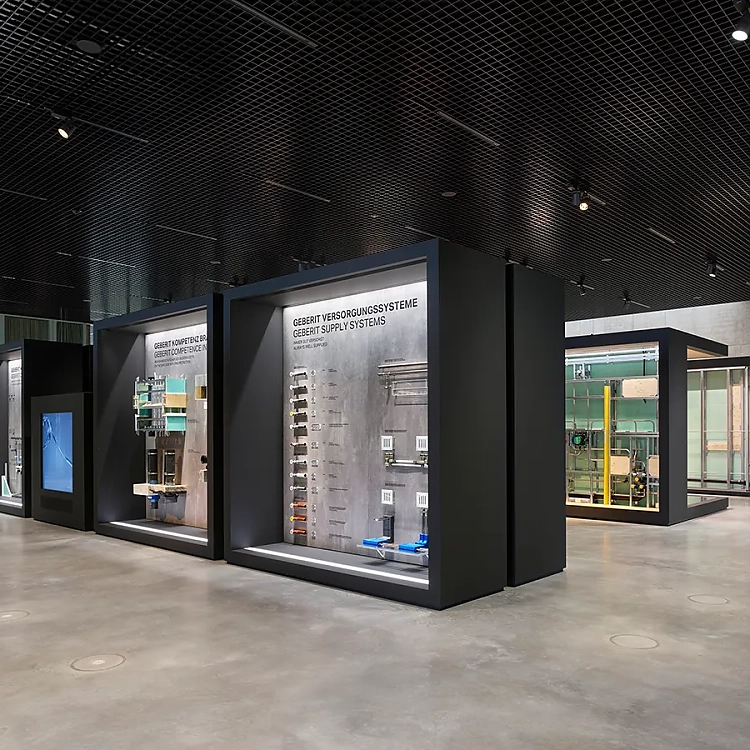 Im Ausstellungsbereich 